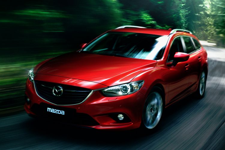 Mazda 3 недоступна угонщикам под защитой Cobra Connex Rider